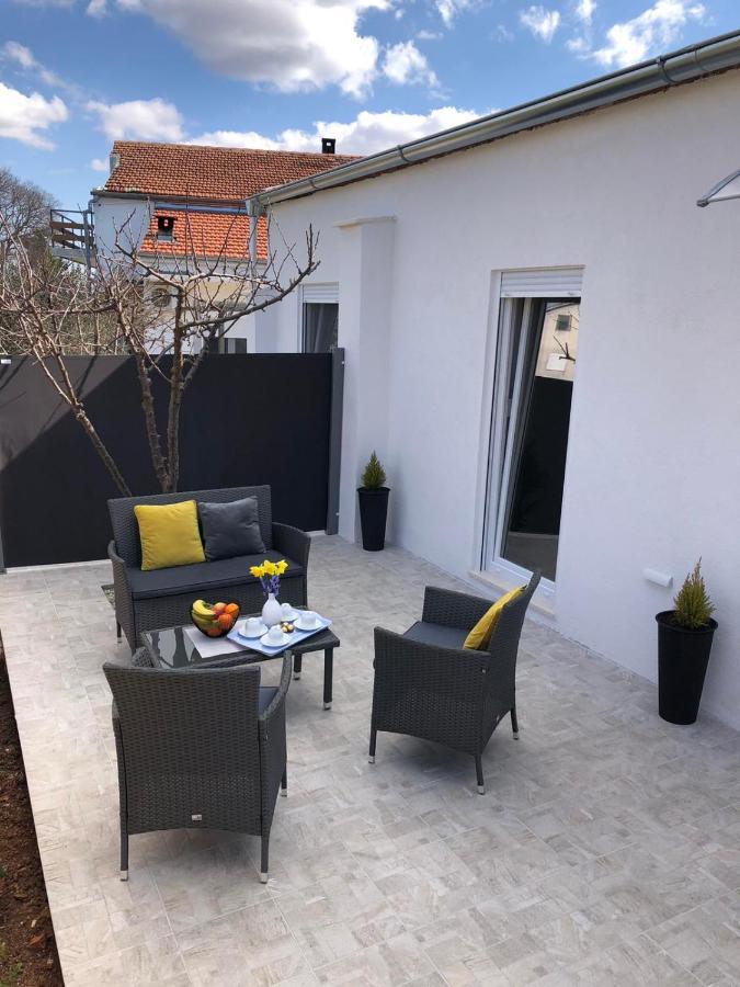 Apartman Ana Apartment Crno Exterior photo