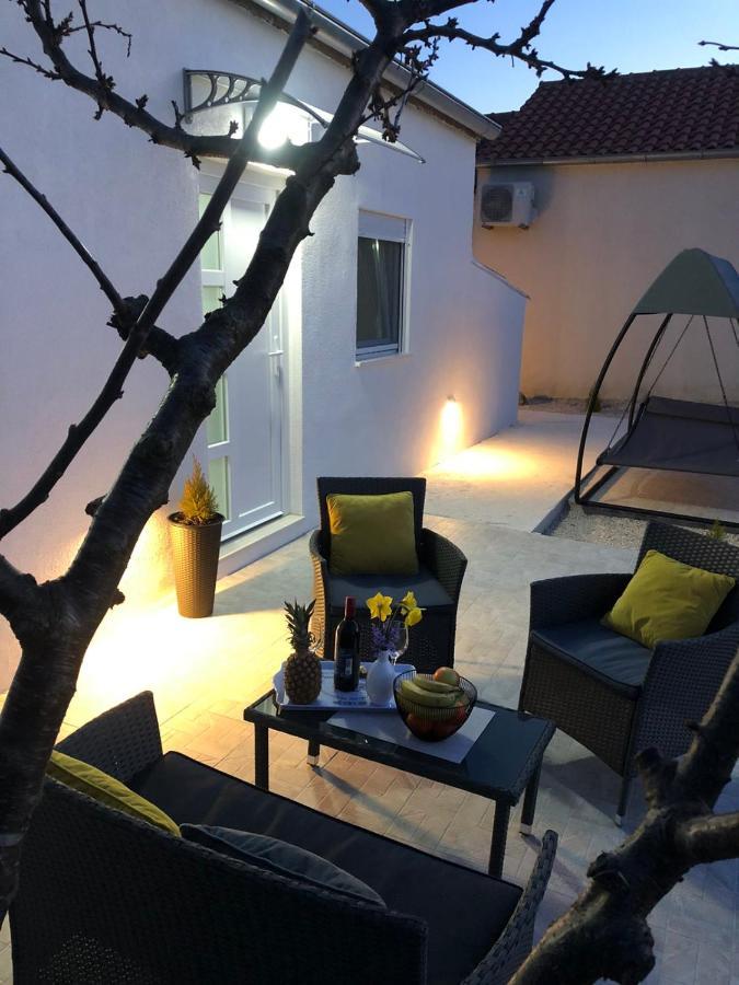 Apartman Ana Apartment Crno Exterior photo